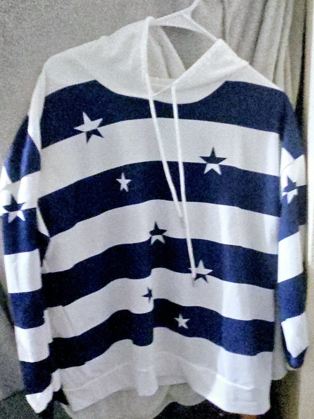 Striped Star Hooded Sweater - White and Navy